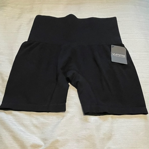 NWT Yummie by Heather Thomson short Shapewear Size M/L-M/G, Never Worn, - Picture 2 of 12